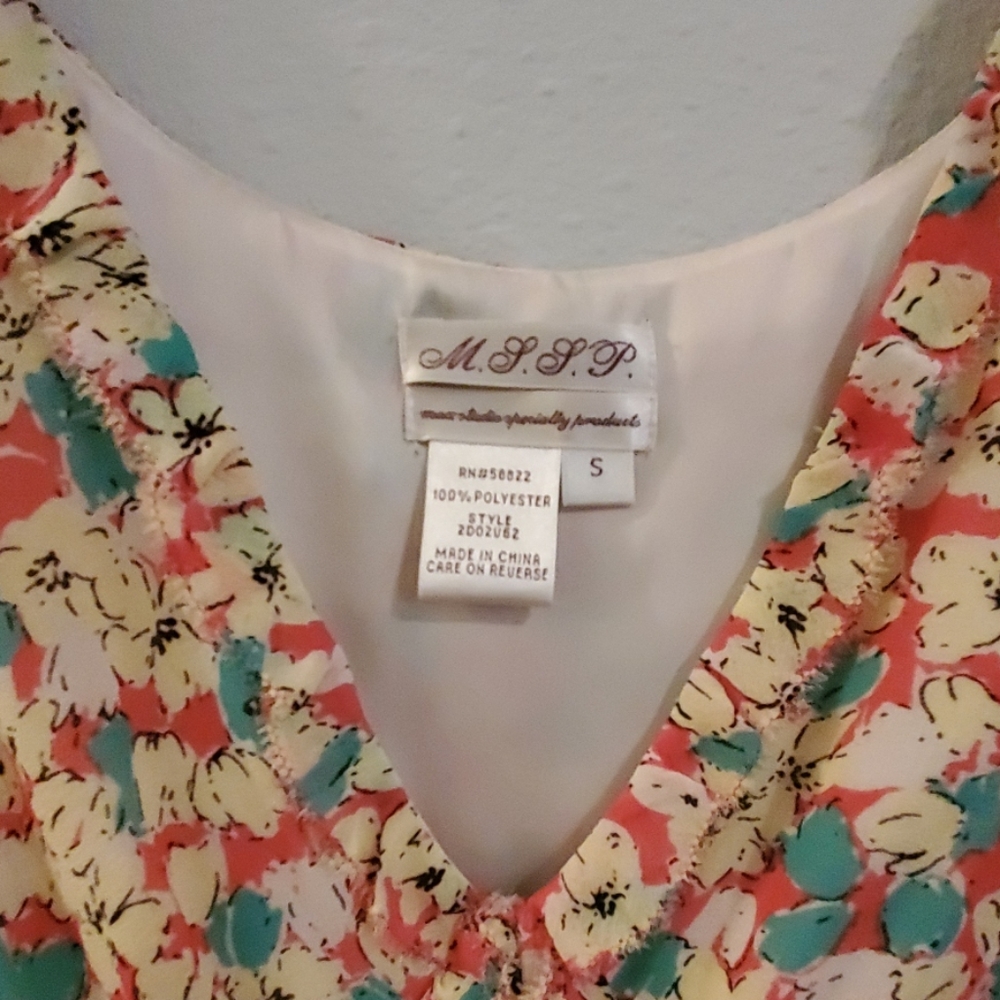 Max Studio Dress - Picture 3 of 6
